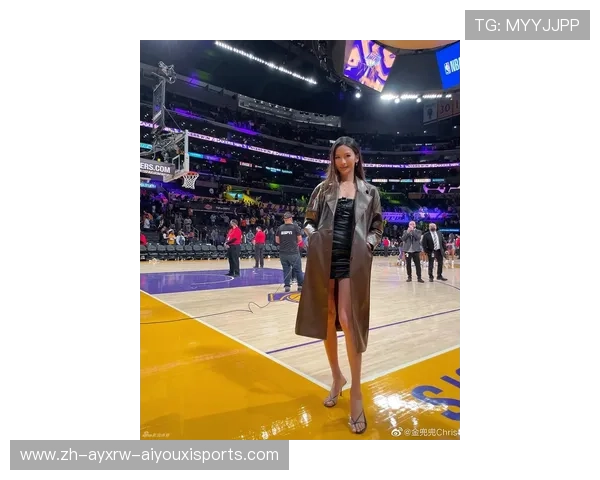 NBA火爆女球迷“烤肉姐”的走红故事